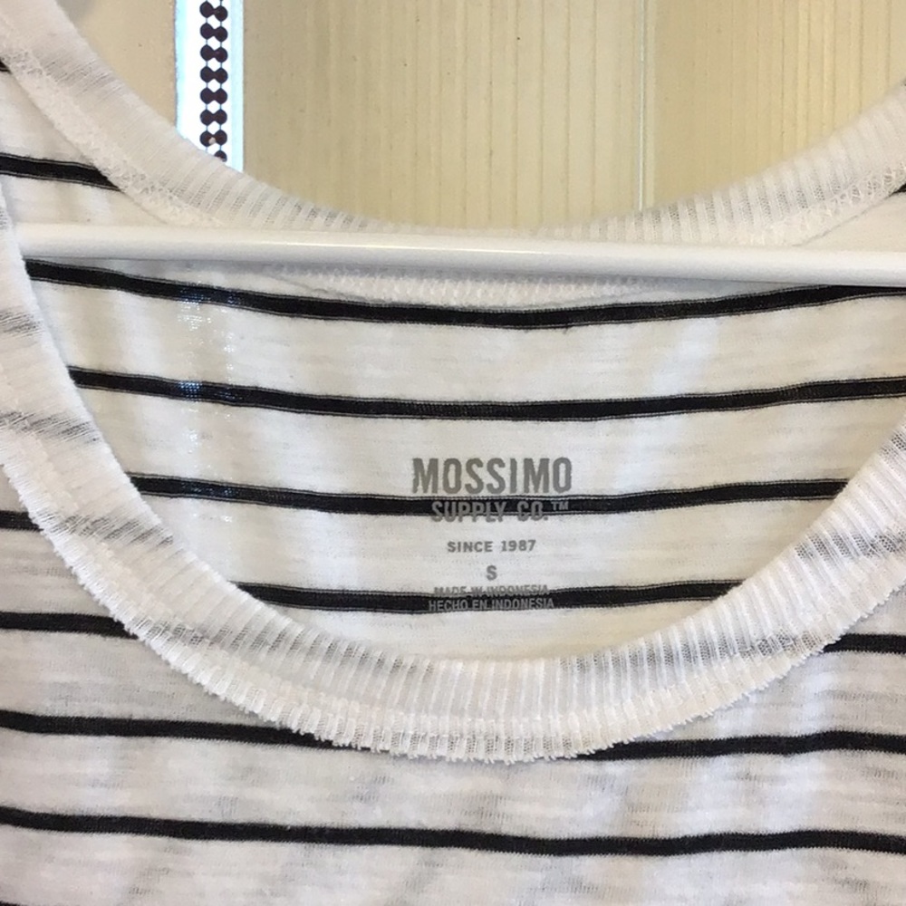 ‘Mossimo’ Sleeveless Black/White Striped Top - Picture 2 of 6